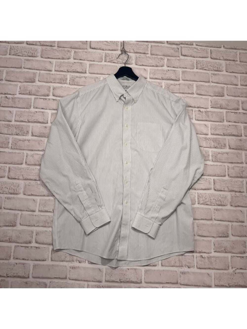 L.L.Bean Wrinkle Free Traditional Fit Button Down Shirt Men's 16-35